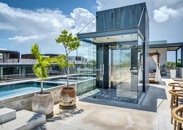 Aparthotel Modern 1br In With Exclusive Deals