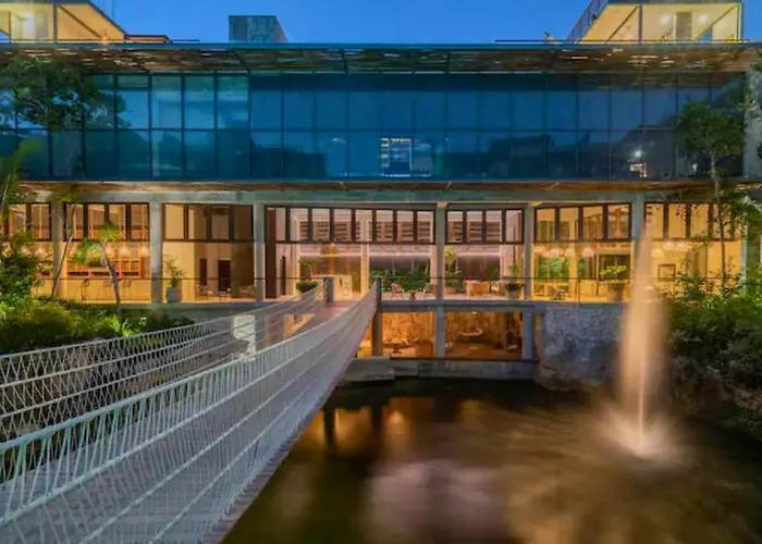 Modern 1br In With Exclusive Deals *