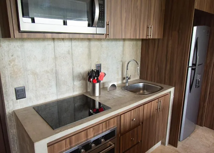 Aparthotel Modern 1br In With Exclusive Deals *